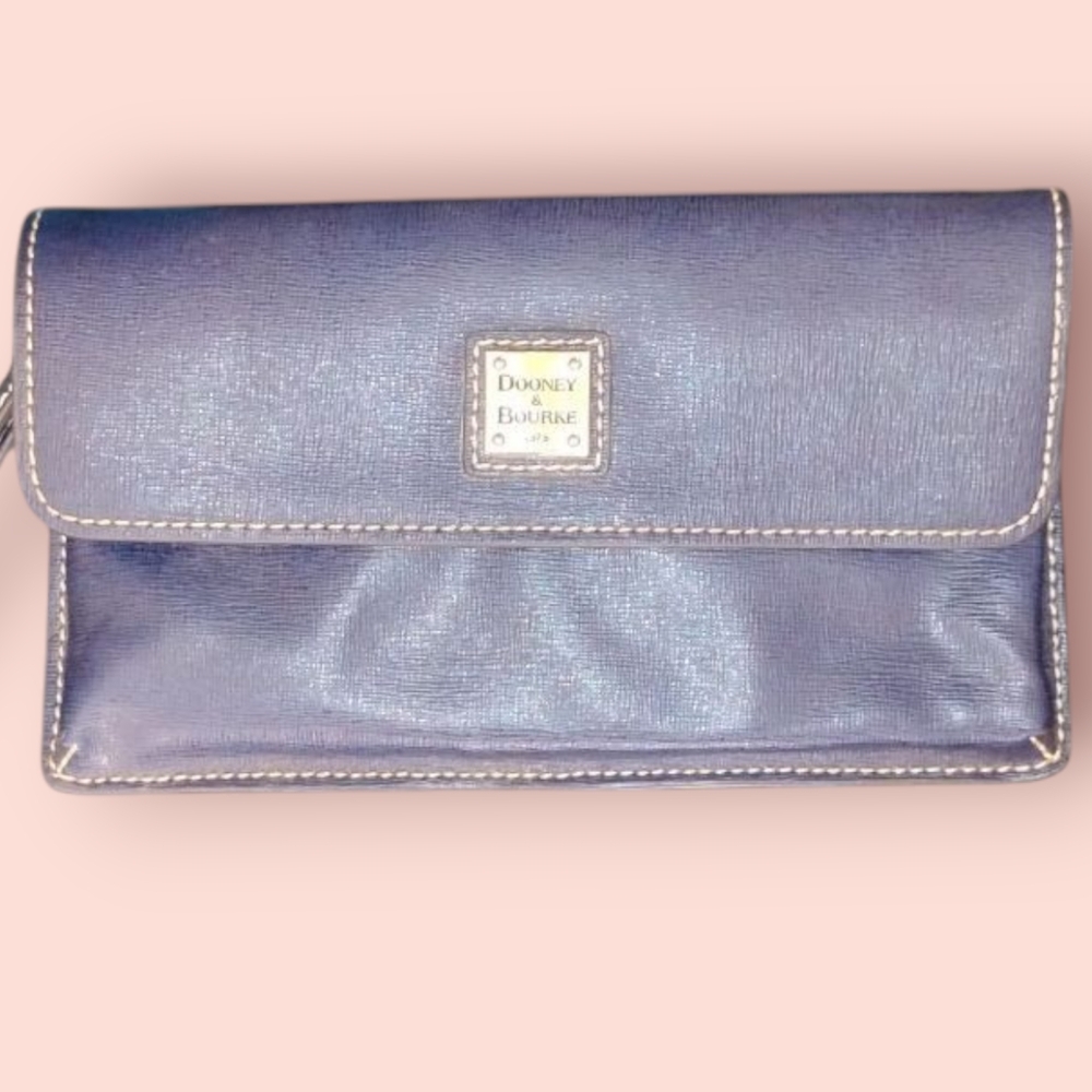 (NWOT) Vintage DOONEY & BOURKE® Saffiano Milly Wristlet - Marine - Picture 2 of 4